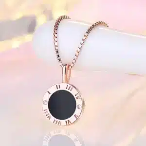 Collier femme rond chiffré 1