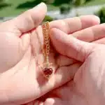 Collier couple femme coeur épée 2