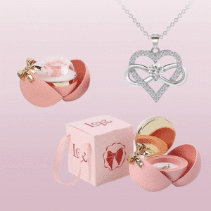 Collier coeur brillant avec rose éternelle