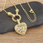Collier femme coeur mousqueton doré avec strass 3