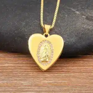 Collier femme coeur doré brillant allongé 6