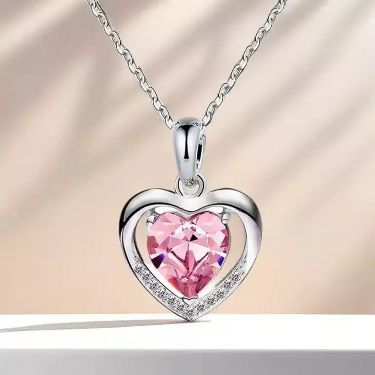 Boite bijoux rose éternelle collier coeur brillant 2