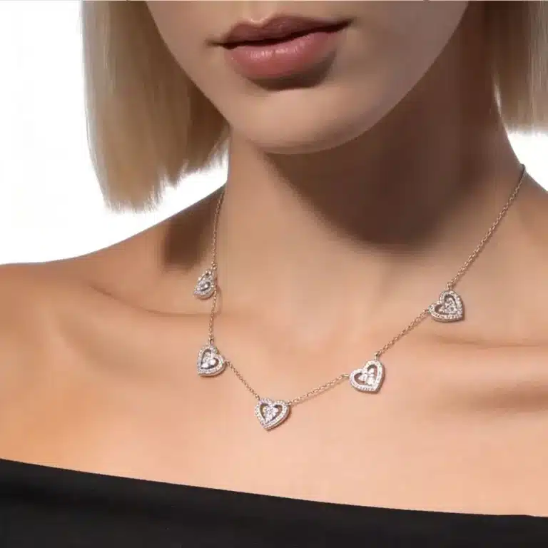 Collier femme petits coeurs brillants 2