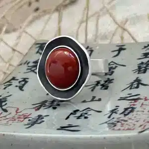 Bague femme vintage cabochon ovale rouge 1