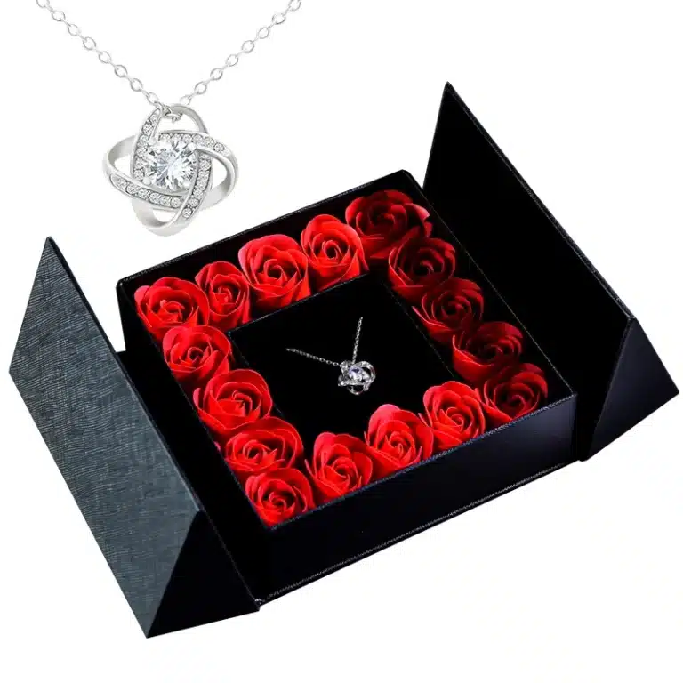 Coffret 15 roses rouges avec collier brillant 2