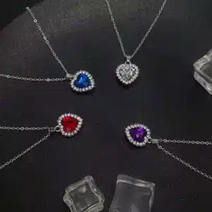 Collier femme coeur pierre colorée brillante 1