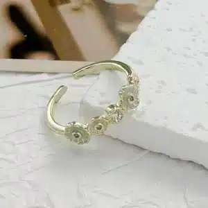 Bague femme dorée fleurs vintage 1