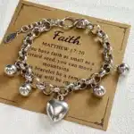 Bracelet femme breloques coeur et boules 1
