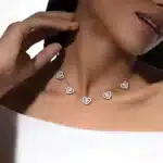 Collier femme petits coeurs brillants 1