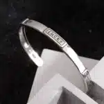Bracelet jonc porte-bonheur femme 1