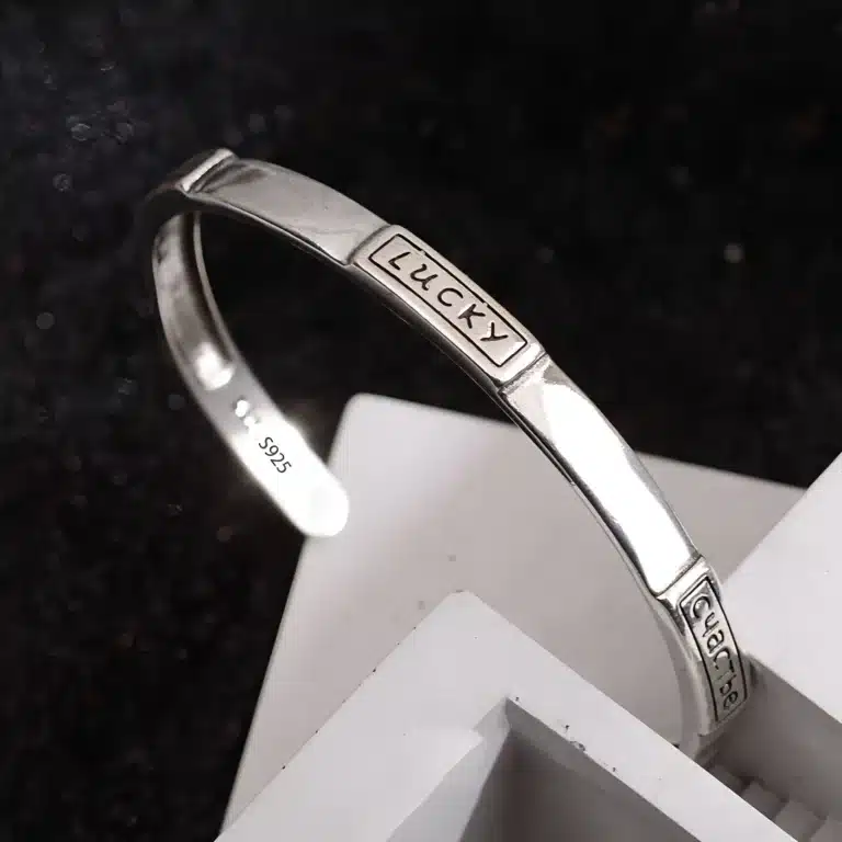 Bracelet jonc porte-bonheur femme 1