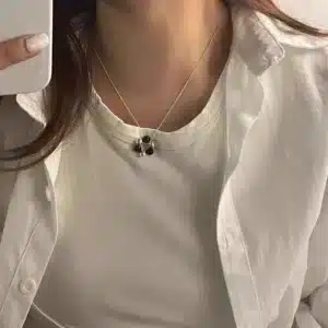 Collier femme trio de pierres noires 1