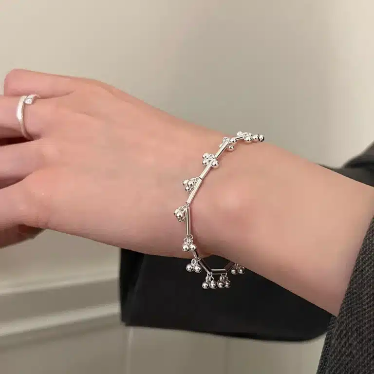 Bracelet grappe de billes argent 1