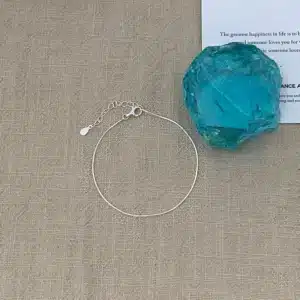 Bracelet femme chaine fine minimaliste 1