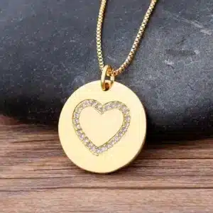 Collier femme médaille dorée avec coeur brillant 1