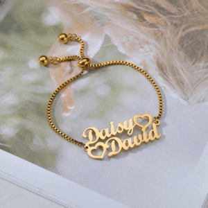 Bracelet femme prénom couple doré cœurs