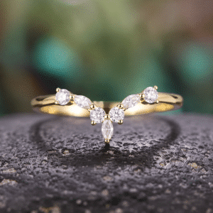 Bague femme couronne inversée