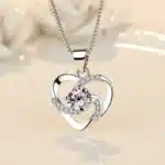 Collier femme coeur spirale brillante 1