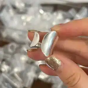 Bague femme manchette géométrique design 1