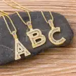 Collier femme initiale colorée strass 5