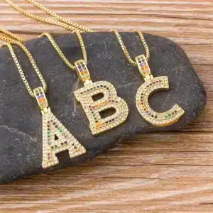 Collier femme initiale colorée strass 5