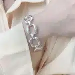 Gros bracelet femme 1