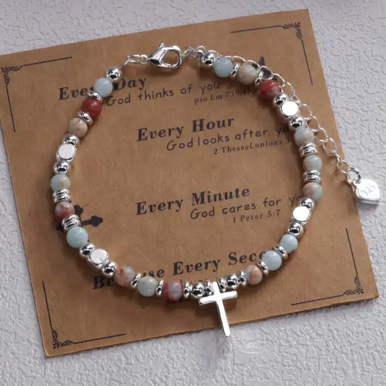 Bracelet femme perles colorées croix chrétienne 1