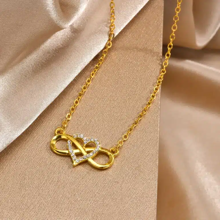 Collier femme coeur infini doré brillant 5