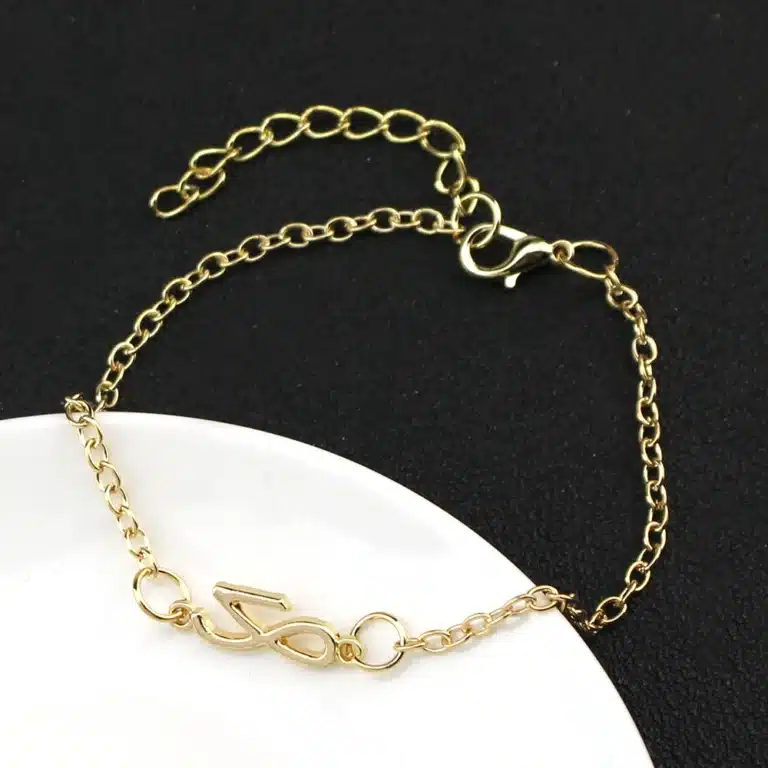 Bracelet lettre coréenne 1