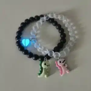 Bracelets couple noir et blanc dinosaures kawaii 1