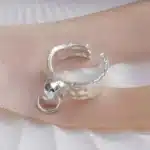 Bague femme anneau suspendu argenté 1