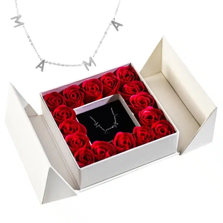 Coffret 15 roses éternelles collier fête des mères 4