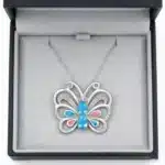 Collier femme papillon pierre colorée 5