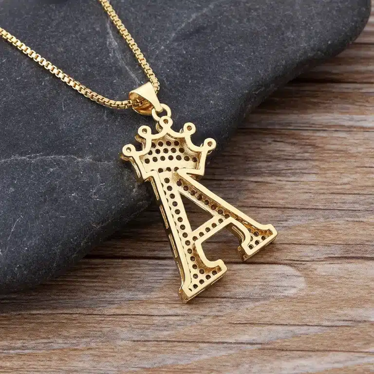 Collier femme personnalisé couronne brillante 4