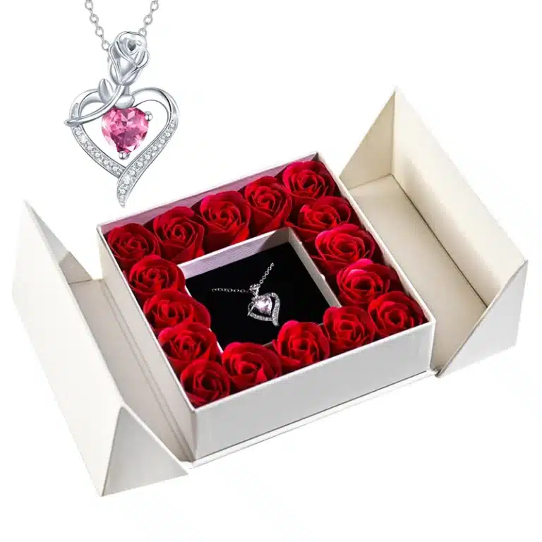 Coffret cadeau roses éternelles avec collier coeur coloré brillant 1