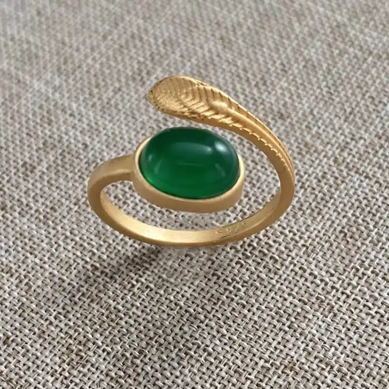 Bague plume pierre verte dorée 1