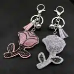 Porte-clés femme rose strass 1