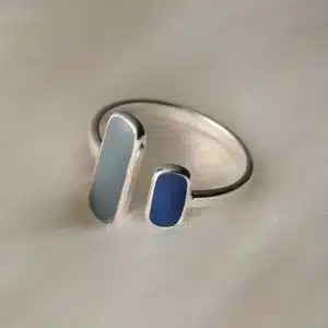 Bague femme design pierres bleues 1