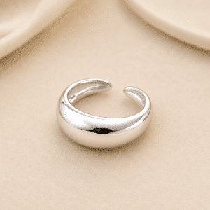 Bague de promesse femme bombée croisée argentée
