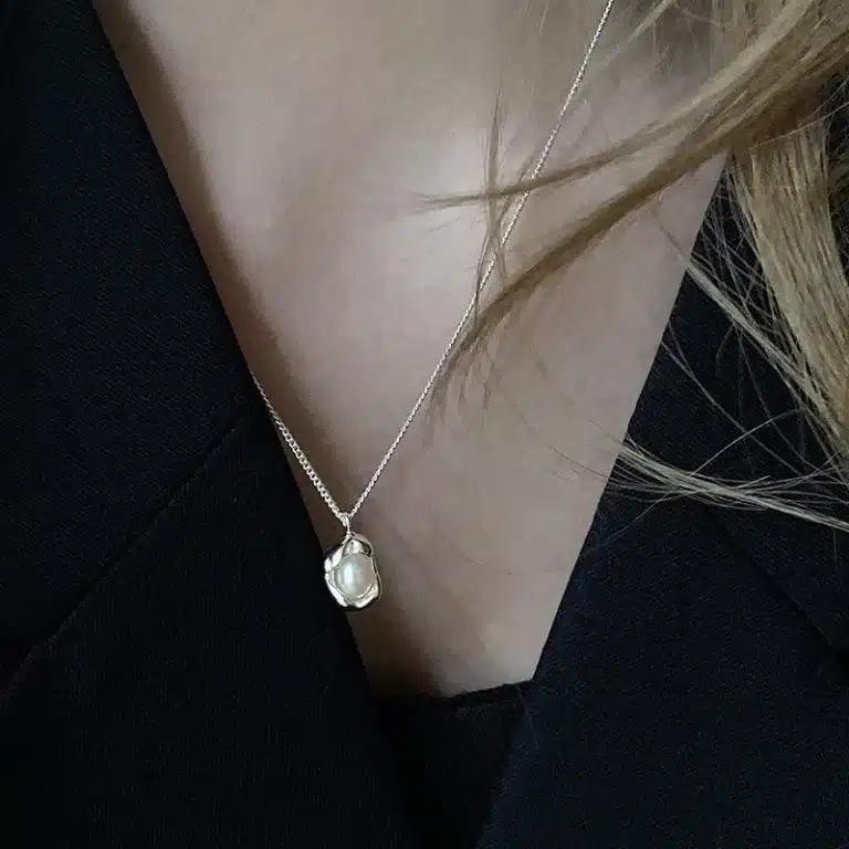 Collier femme pendentif perle baroque argent 1