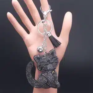 Porte-clés femme chat noir brillant 1