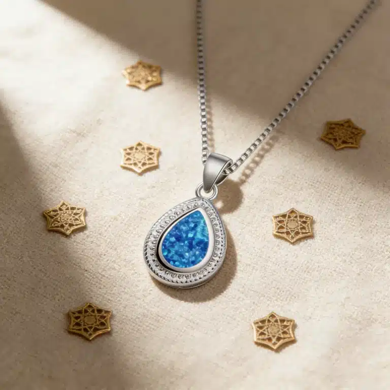 Collier femme larme bleue brillante 4