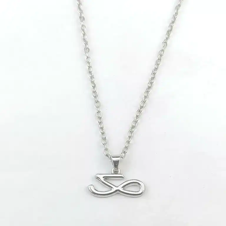 Collier personnalisé lettre coréenne 4
