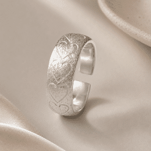 Bague pour femme couronne de coeurs