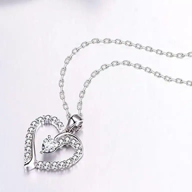 Collier femme coeur brillant luxe 3