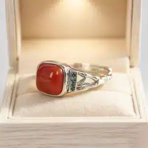 Bague femme chevalière vintage argent pierre rouge 1