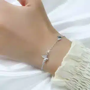 Bracelet chaine fine pendentifs papillons 1