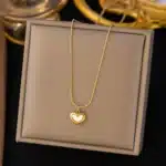 Collier femme pendentif coeur ajouré coloré 2