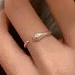 Bague de promesse patte d'animal fine 1