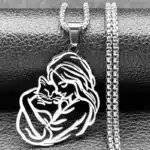 Collier femme avec chat 1